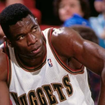 NBA: Os Nuggets prestam homenagem a Dikembe Mutombo