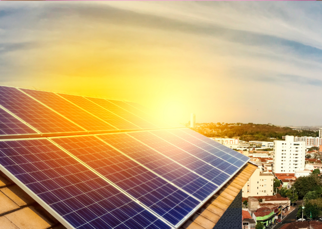 Le Sénégal Accélère sa Transition Énergétique avec le Programme « Autoroutes du Solaire »
