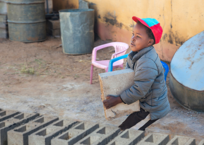 Guinée : Sept Enfants Périssent Dans l&rsquo;Éboulement d&rsquo;une Mine Artisanale
