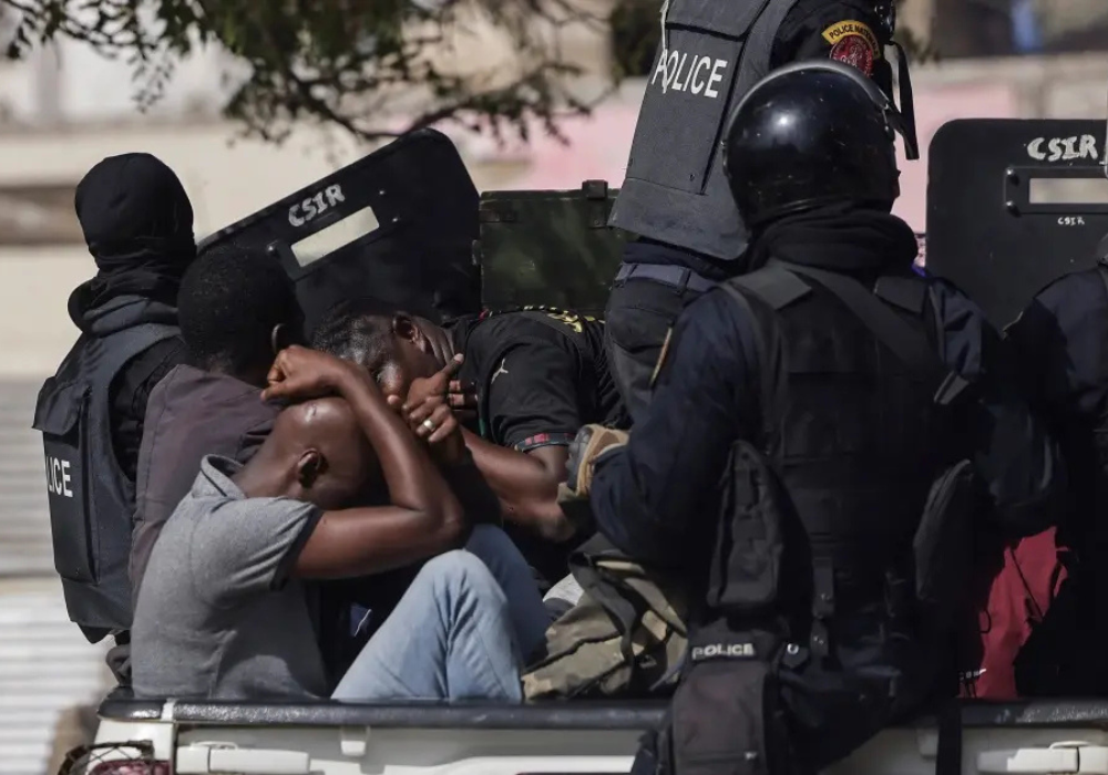 Violences au Sénégal (2021-2024) : Un Bilan de 65 Morts, Majoritairement des Jeunes Tués par Balles