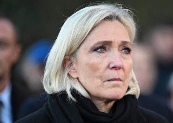 Tchad : Marine Le Pen reçue par Mahamat Idriss Déby Itno