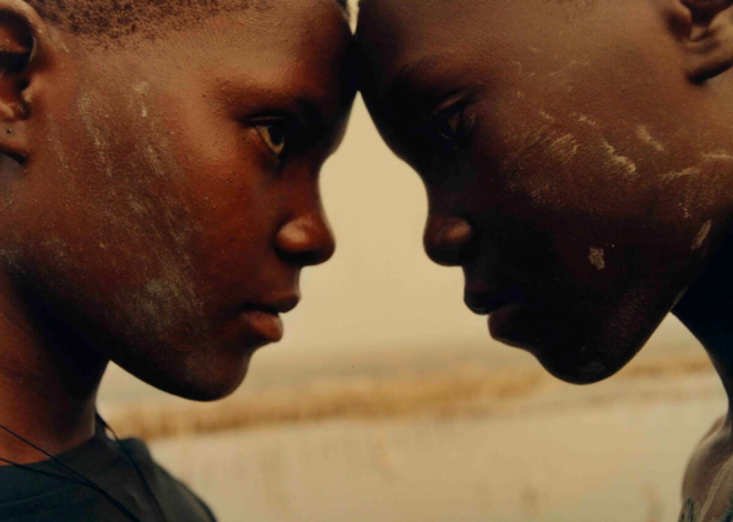 Dans l&rsquo;œil de Libération : le quotidien invisible des enfants du lac Katwe