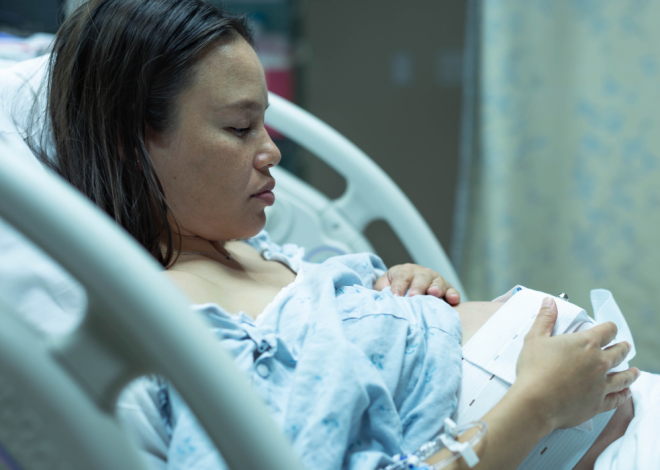 Serra Leoa: Um debate acalorado sobre a descriminalização do aborto