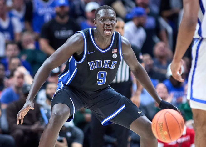 Khaman Maluach, étoile montante du basket africain, drafté en NBA à seulement 18 ans