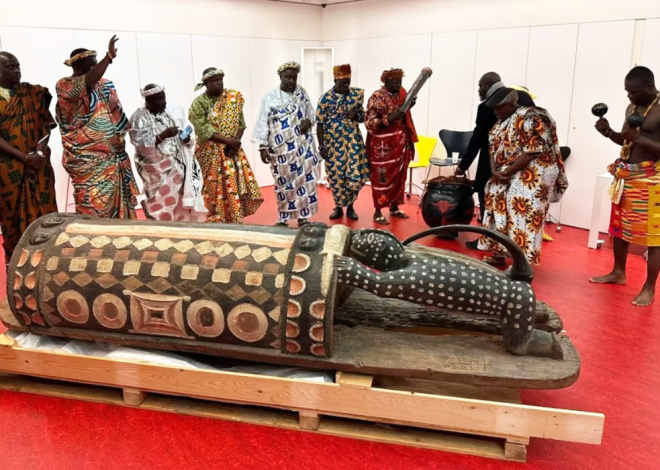 France : une loi permet la restitution du tambour parleur Djidji Ayôkwé à la Côte d’Ivoire