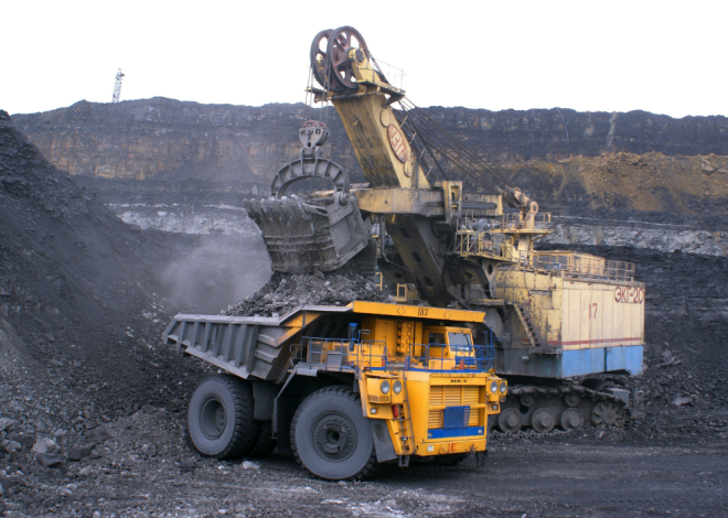Guinée : le groupe émirien GAC perd sa concession, l’État lance Nimba Mining Company